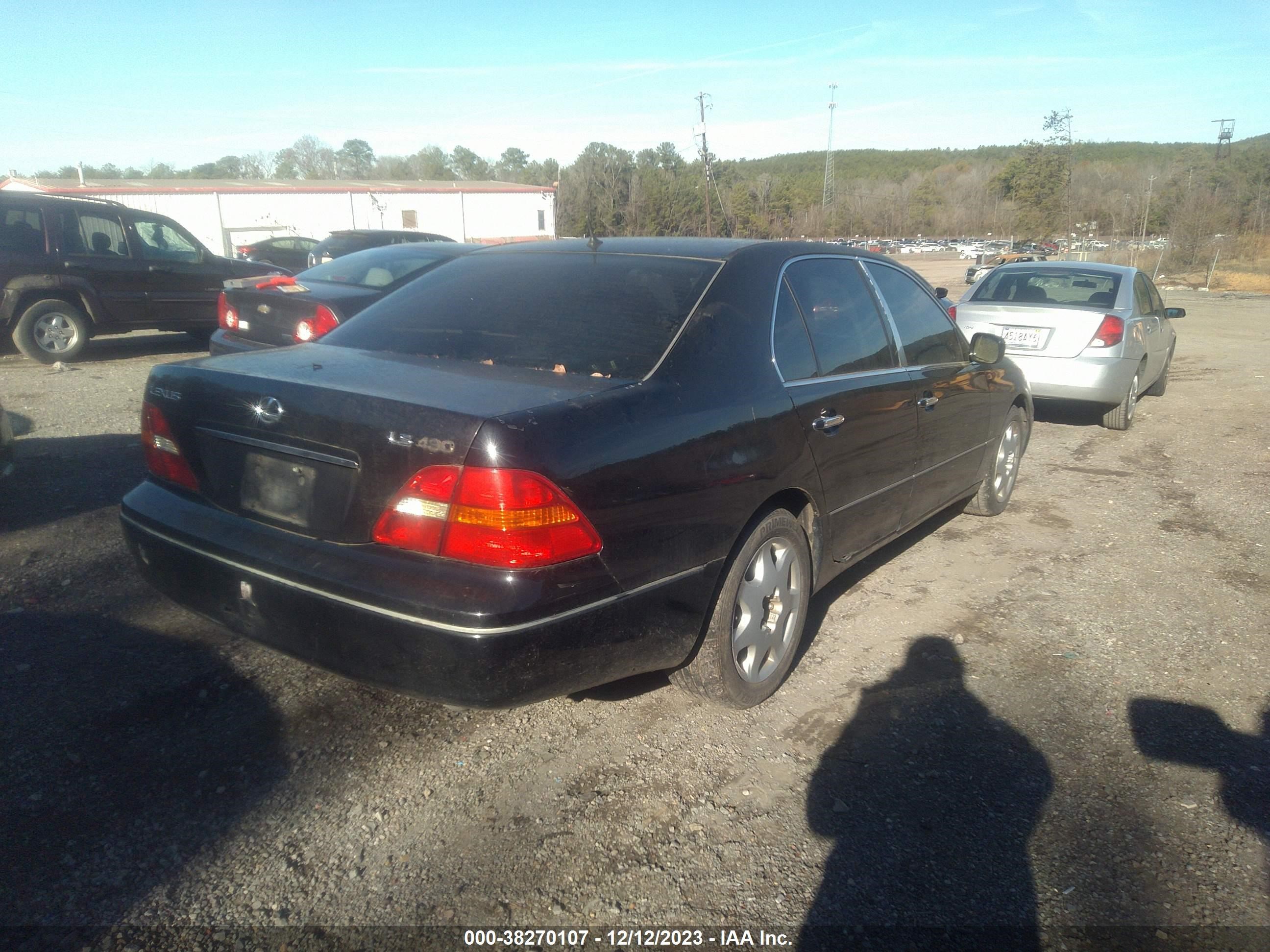 Photo 3 VIN: JTHBN30F620063508 - LEXUS LS 