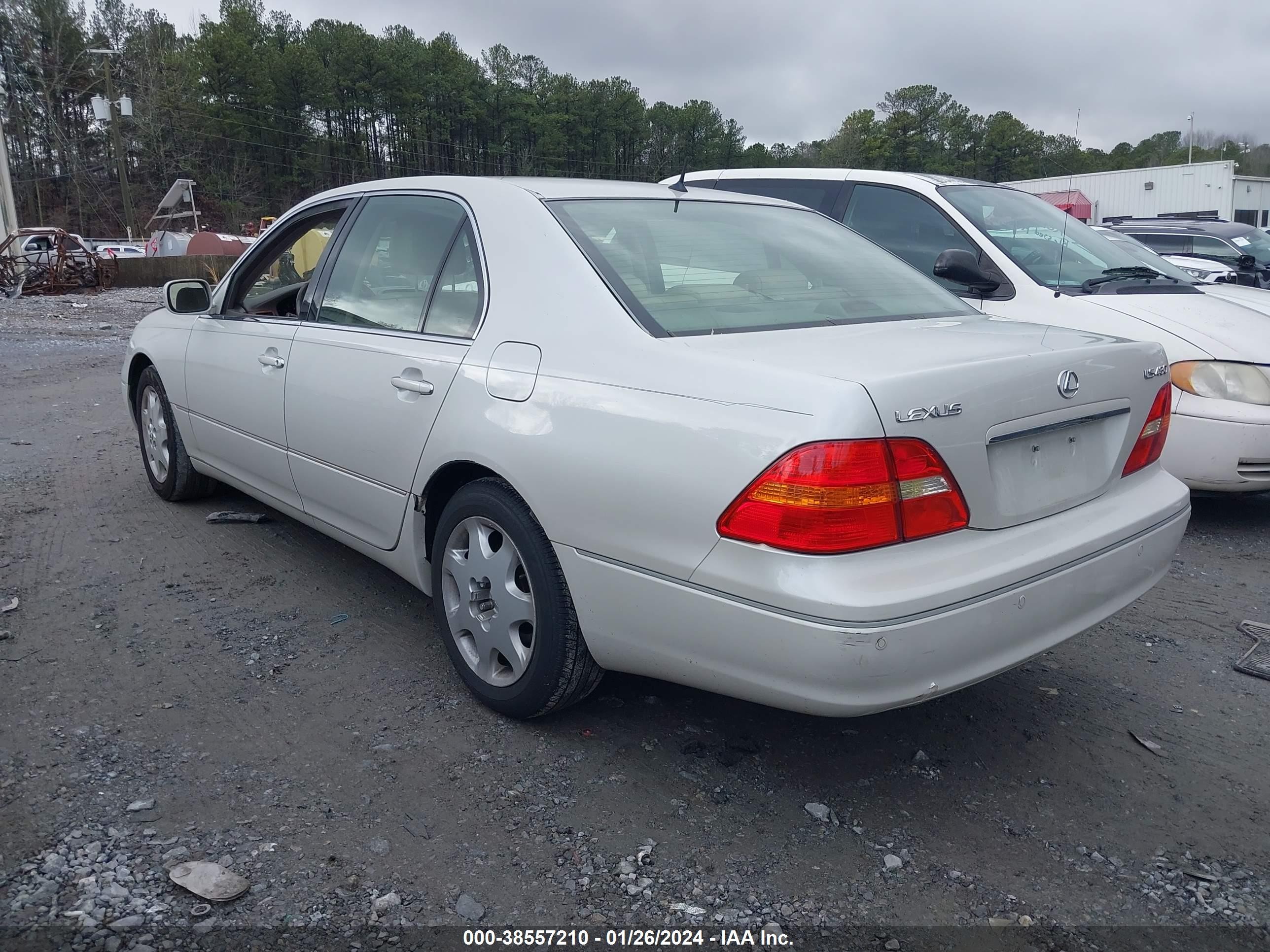 Photo 2 VIN: JTHBN30F630113194 - LEXUS LS 