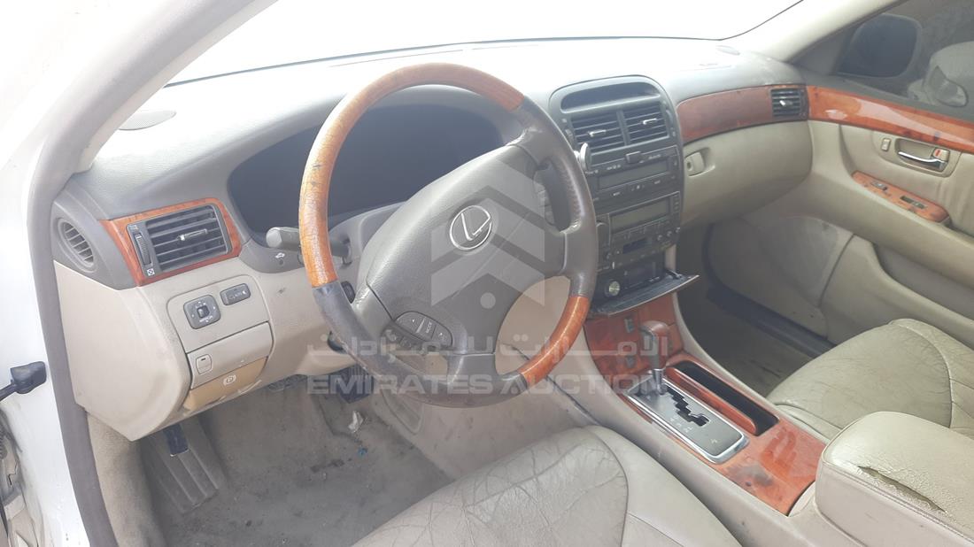 Photo 9 VIN: JTHBN30F810009772 - LEXUS LS 