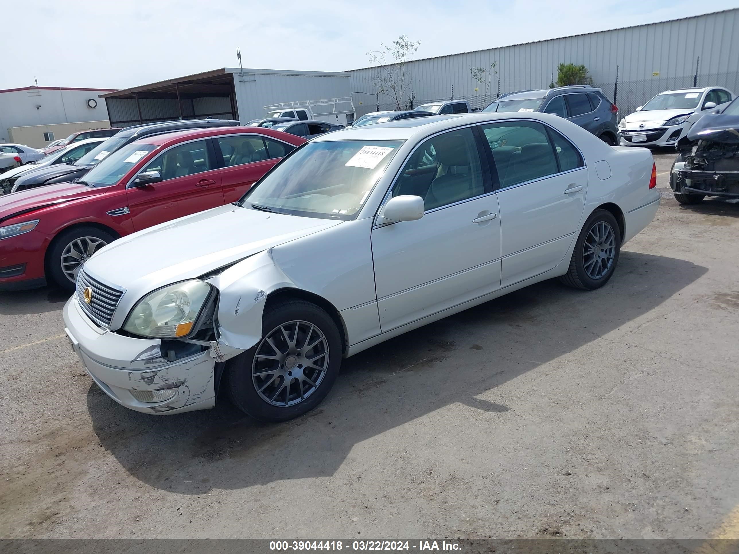 Photo 1 VIN: JTHBN30F810044750 - LEXUS LS 