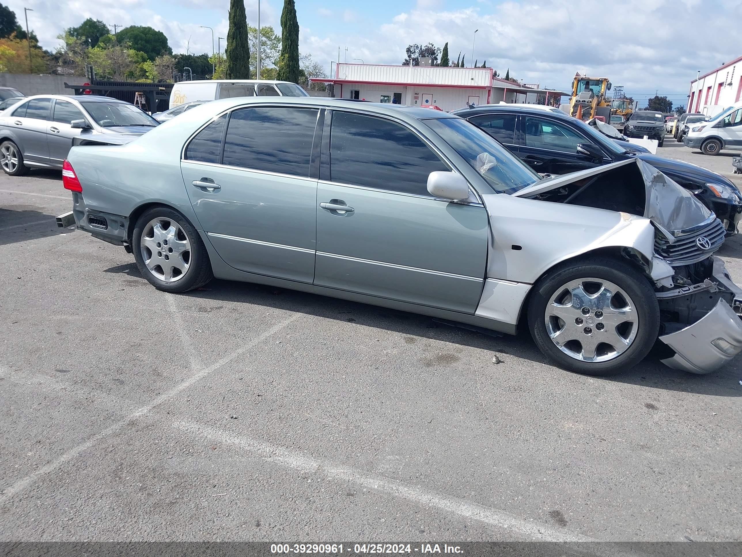 Photo 12 VIN: JTHBN30F910001793 - LEXUS LS 