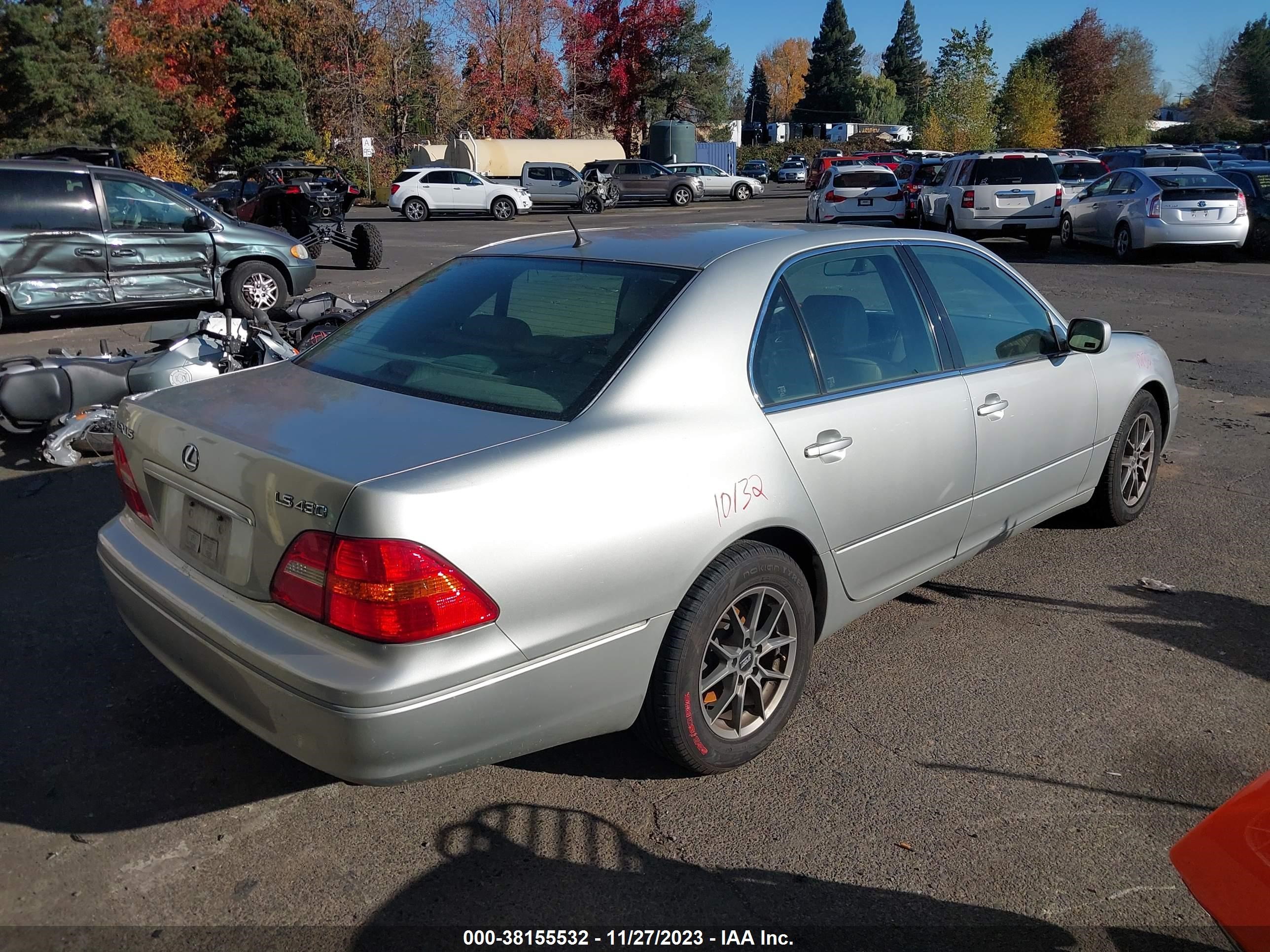 Photo 3 VIN: JTHBN30F920060134 - LEXUS LS 