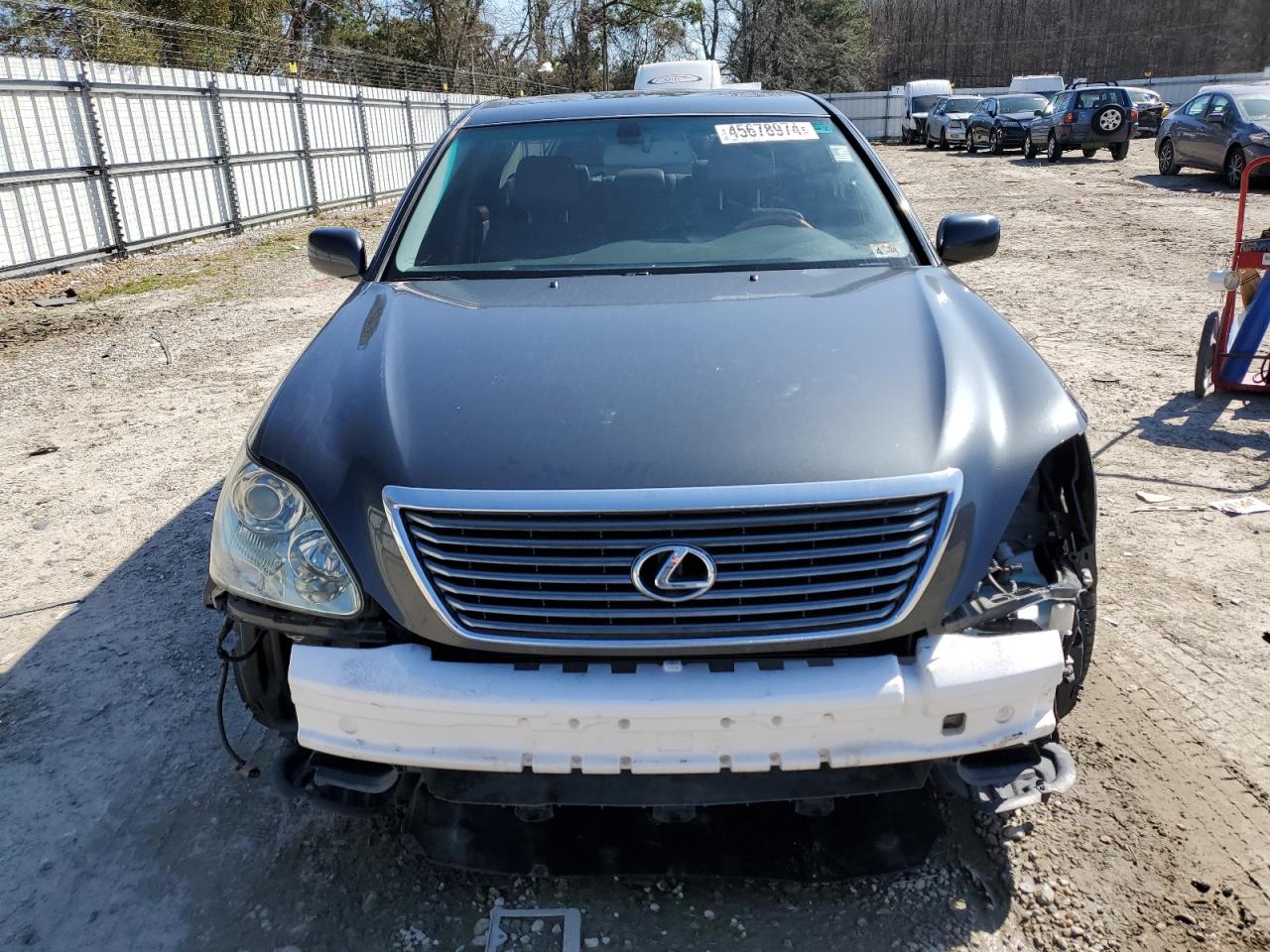 Photo 4 VIN: JTHBN36F040165297 - LEXUS LS 