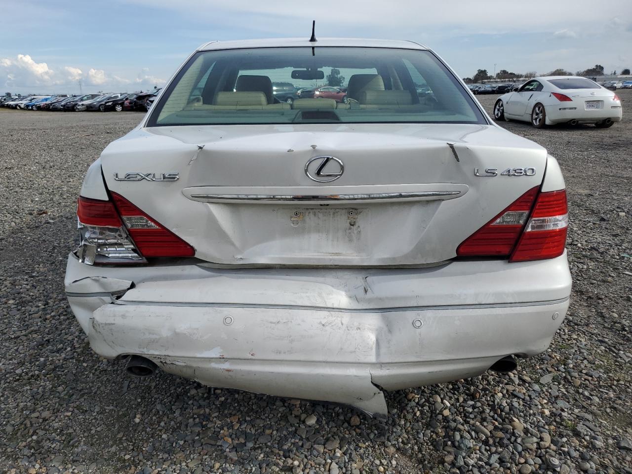 Photo 5 VIN: JTHBN36F050176463 - LEXUS LS 