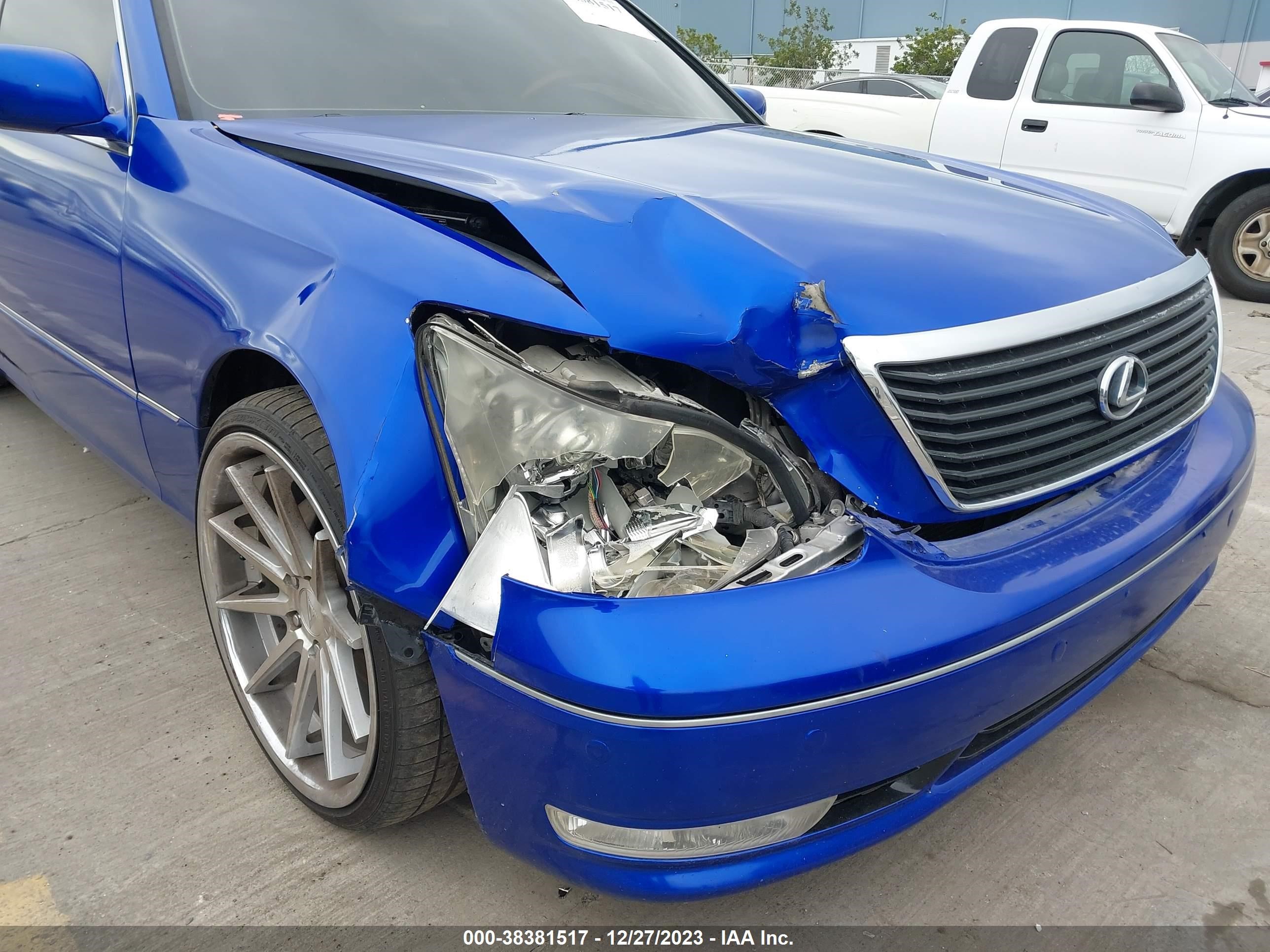 Photo 5 VIN: JTHBN36F055004288 - LEXUS LS 