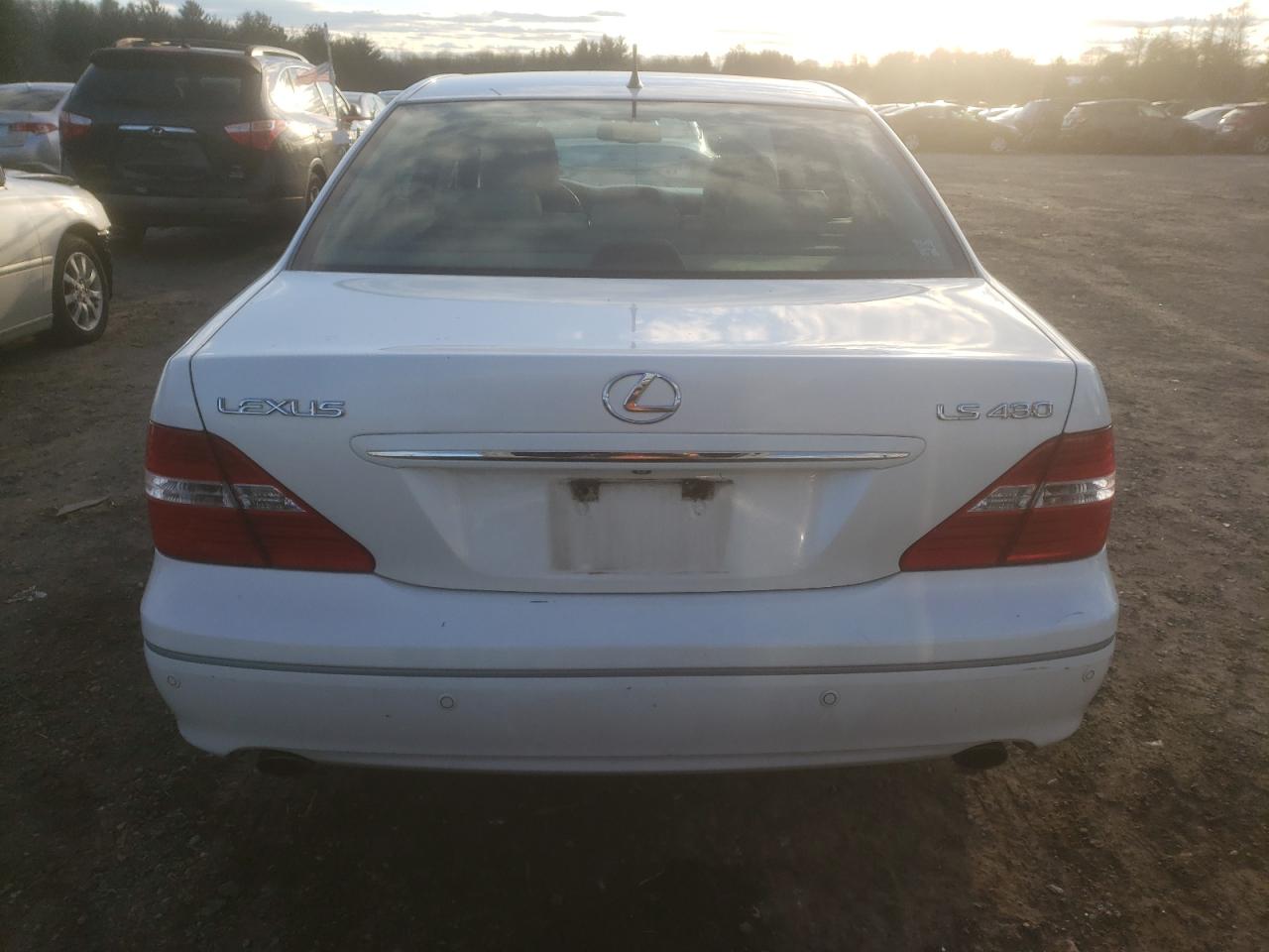 Photo 5 VIN: JTHBN36F055028364 - LEXUS LS 