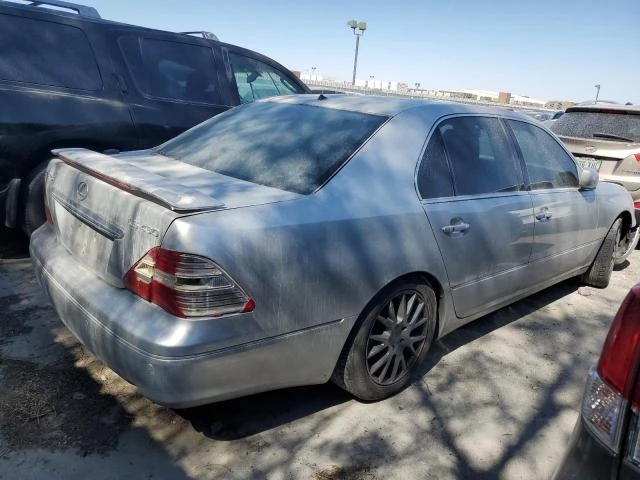 Photo 2 VIN: JTHBN36F140173702 - LEXUS LS 430 