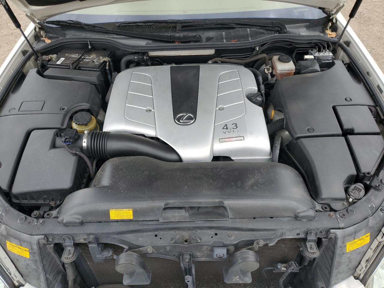 Photo 10 VIN: JTHBN36F155007958 - LEXUS LS 