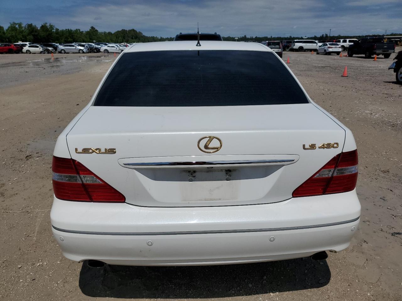 Photo 5 VIN: JTHBN36F155022640 - LEXUS LS 