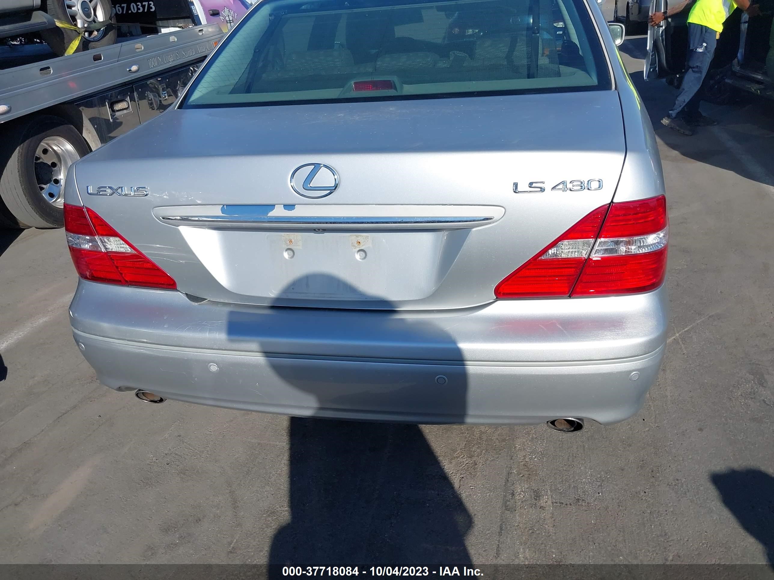 Photo 16 VIN: JTHBN36F255000064 - LEXUS LS 