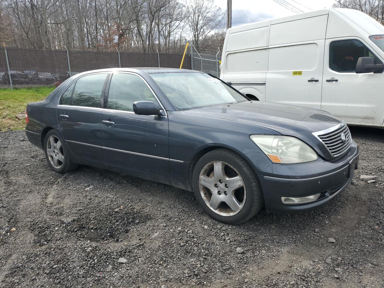 Photo 3 VIN: JTHBN36F255008522 - LEXUS LS 