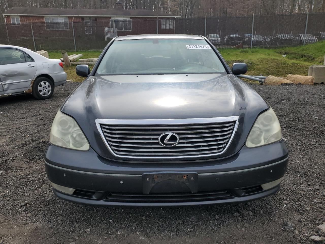 Photo 4 VIN: JTHBN36F255008522 - LEXUS LS 