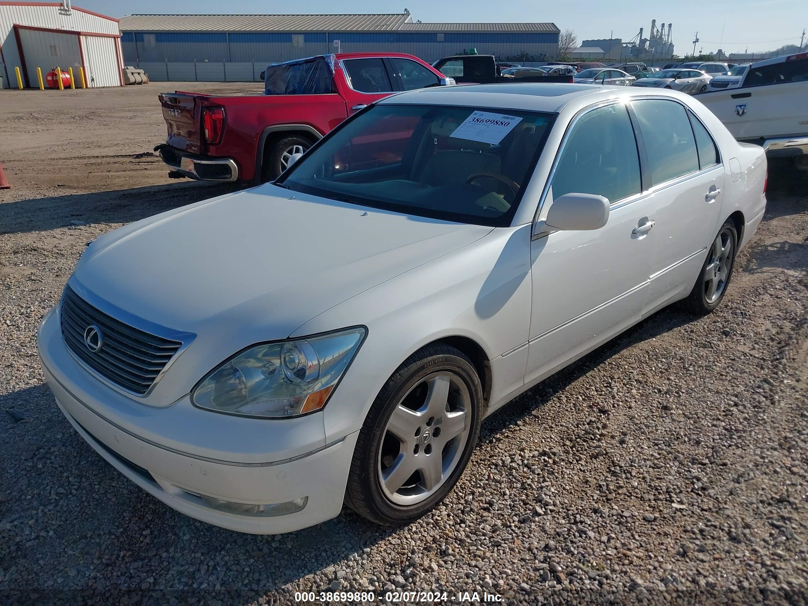 Photo 1 VIN: JTHBN36F265053624 - LEXUS LS 