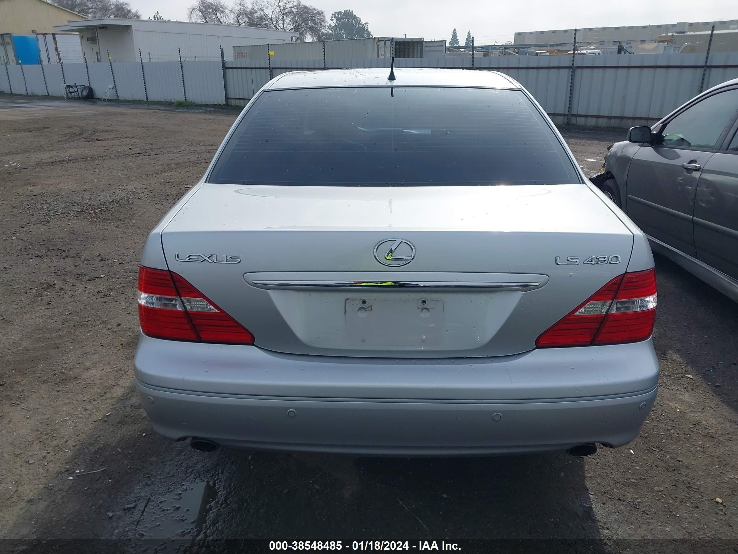 Photo 15 VIN: JTHBN36F340130639 - LEXUS LS 