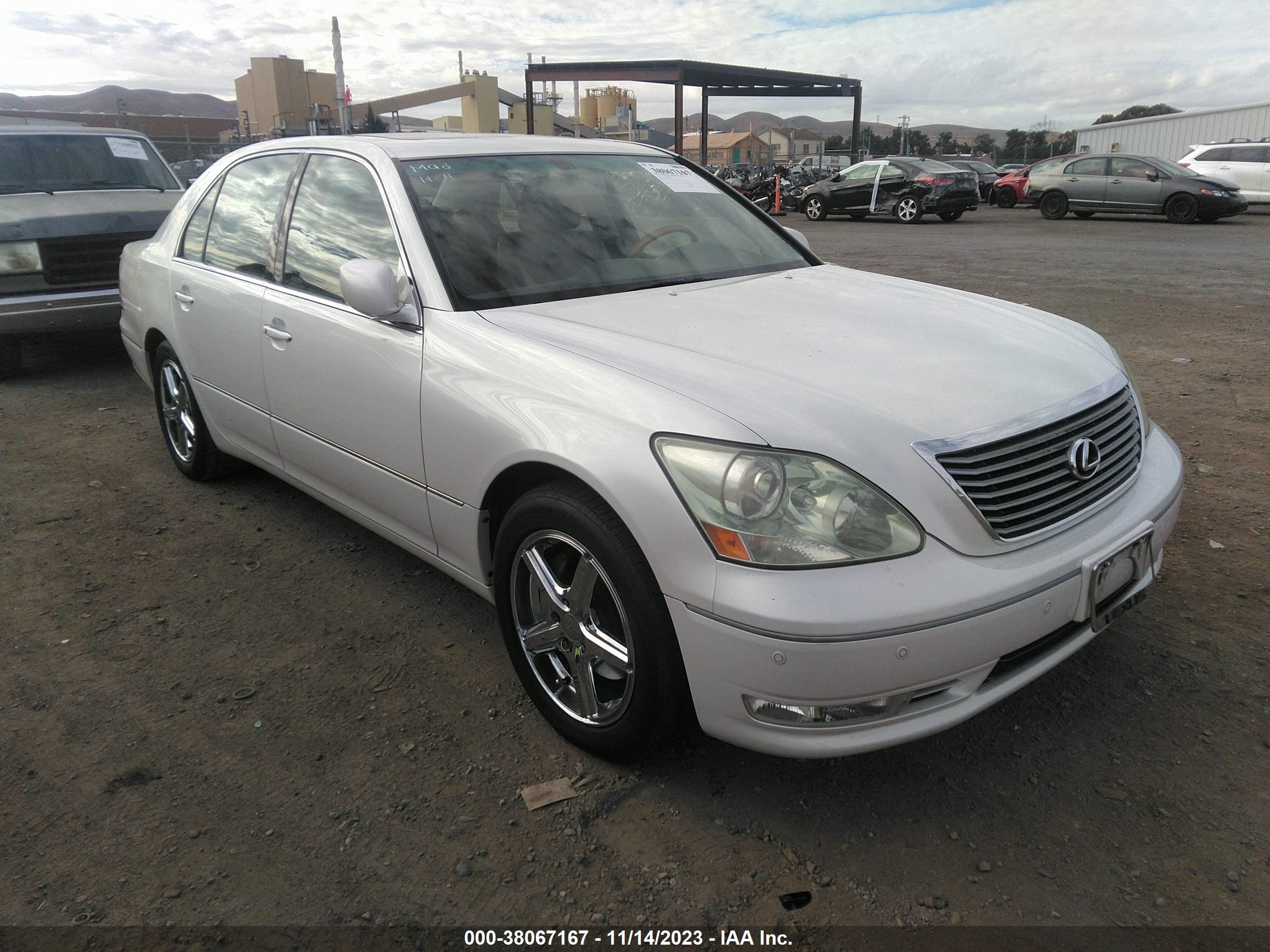 Photo 0 VIN: JTHBN36F450179933 - LEXUS LS 