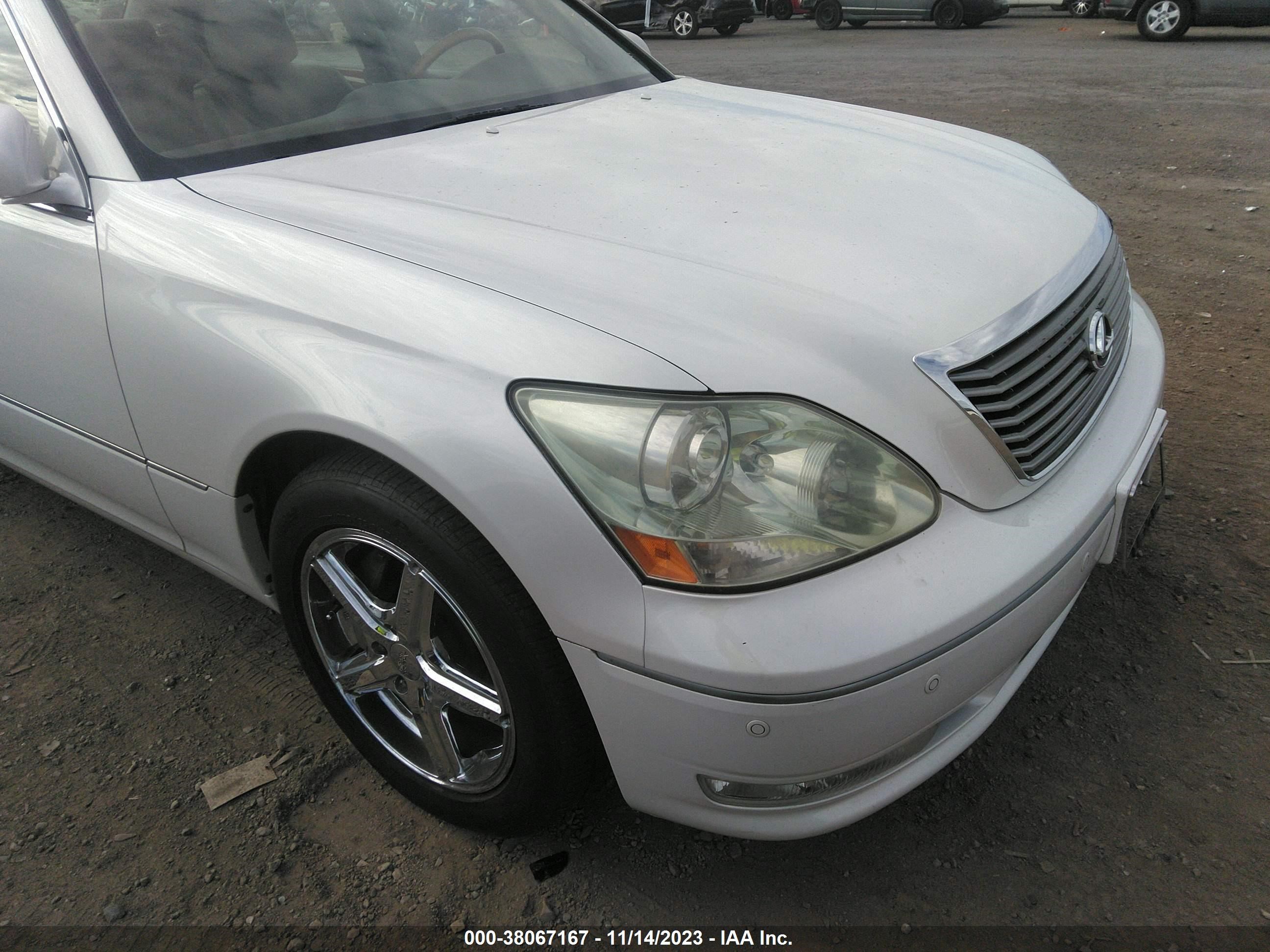 Photo 5 VIN: JTHBN36F450179933 - LEXUS LS 