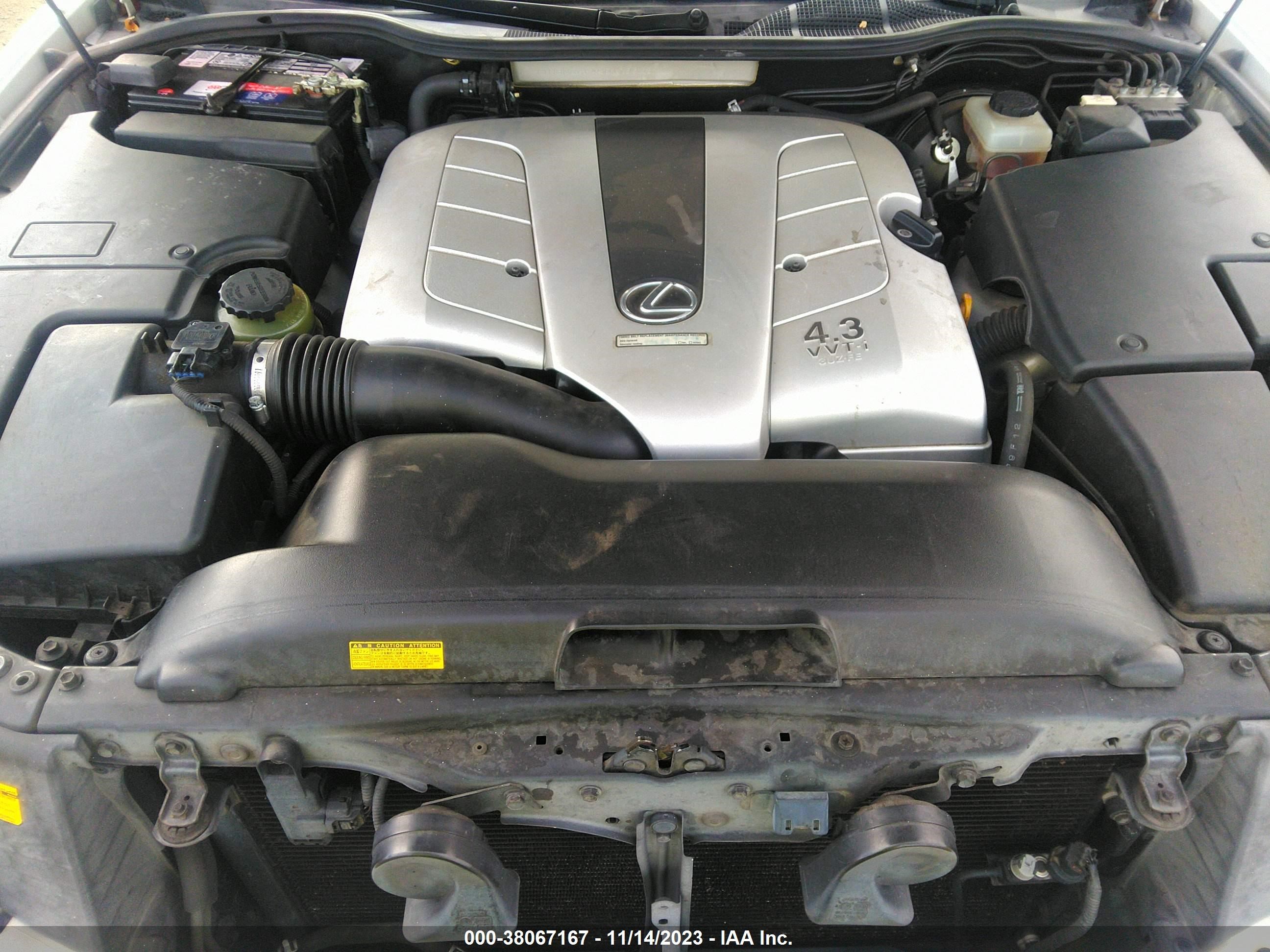 Photo 9 VIN: JTHBN36F450179933 - LEXUS LS 