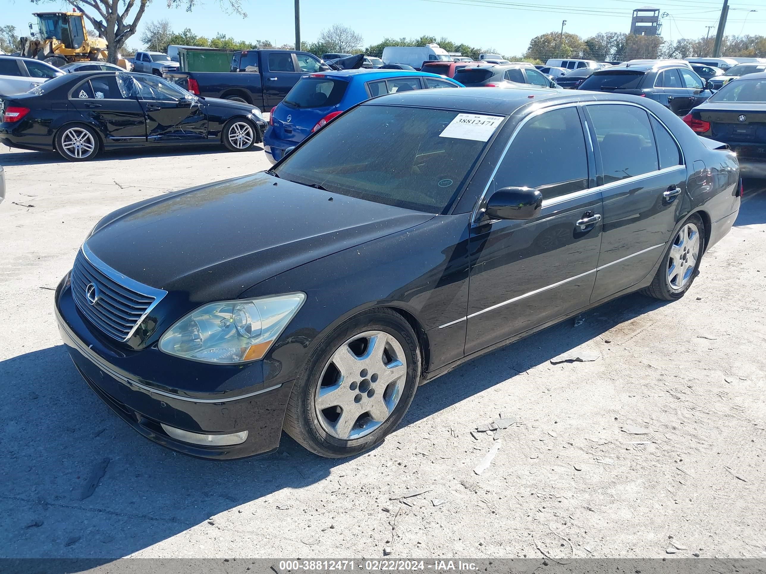 Photo 1 VIN: JTHBN36F565049681 - LEXUS LS 