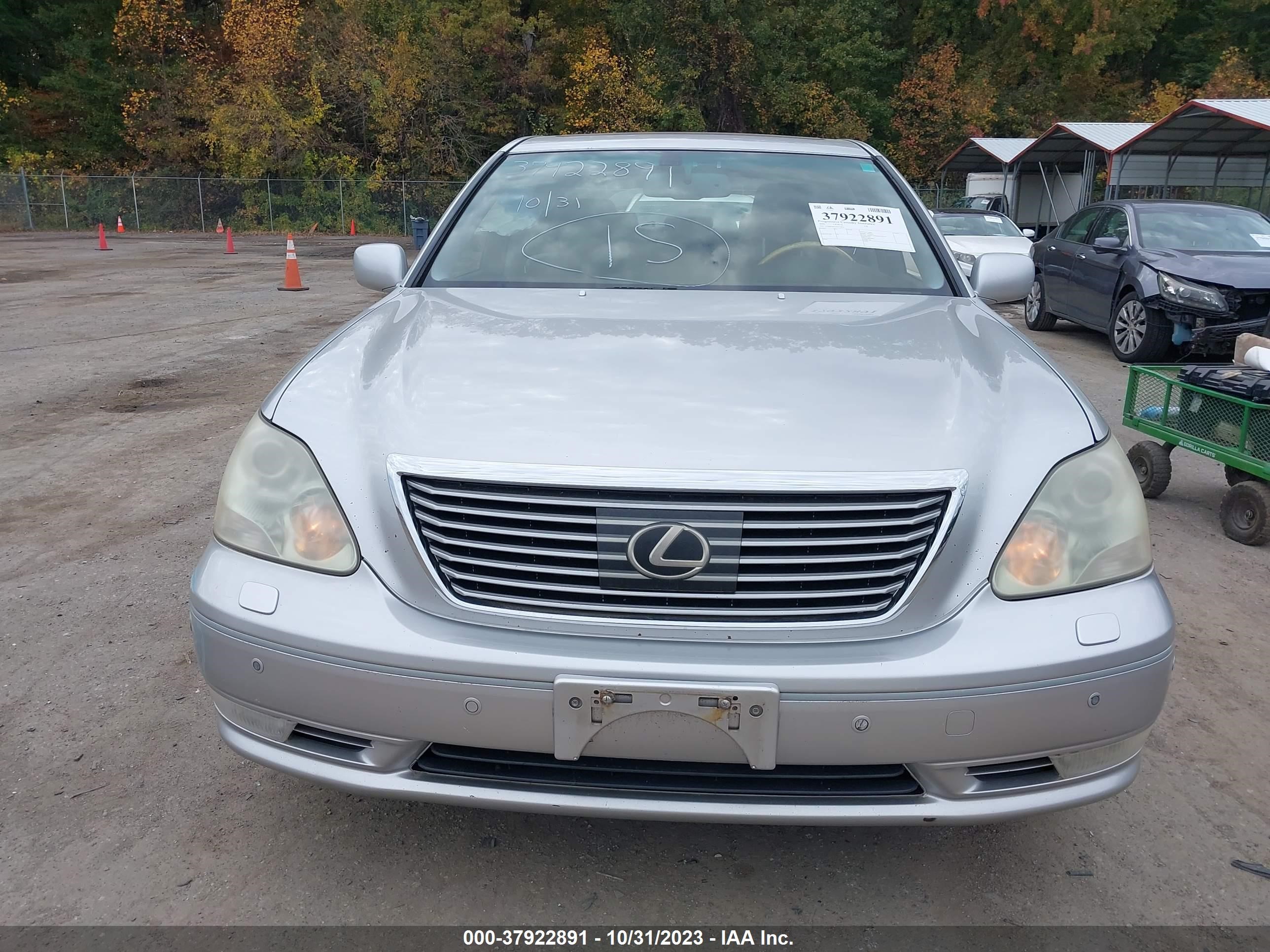 Photo 12 VIN: JTHBN36F740172814 - LEXUS LS 