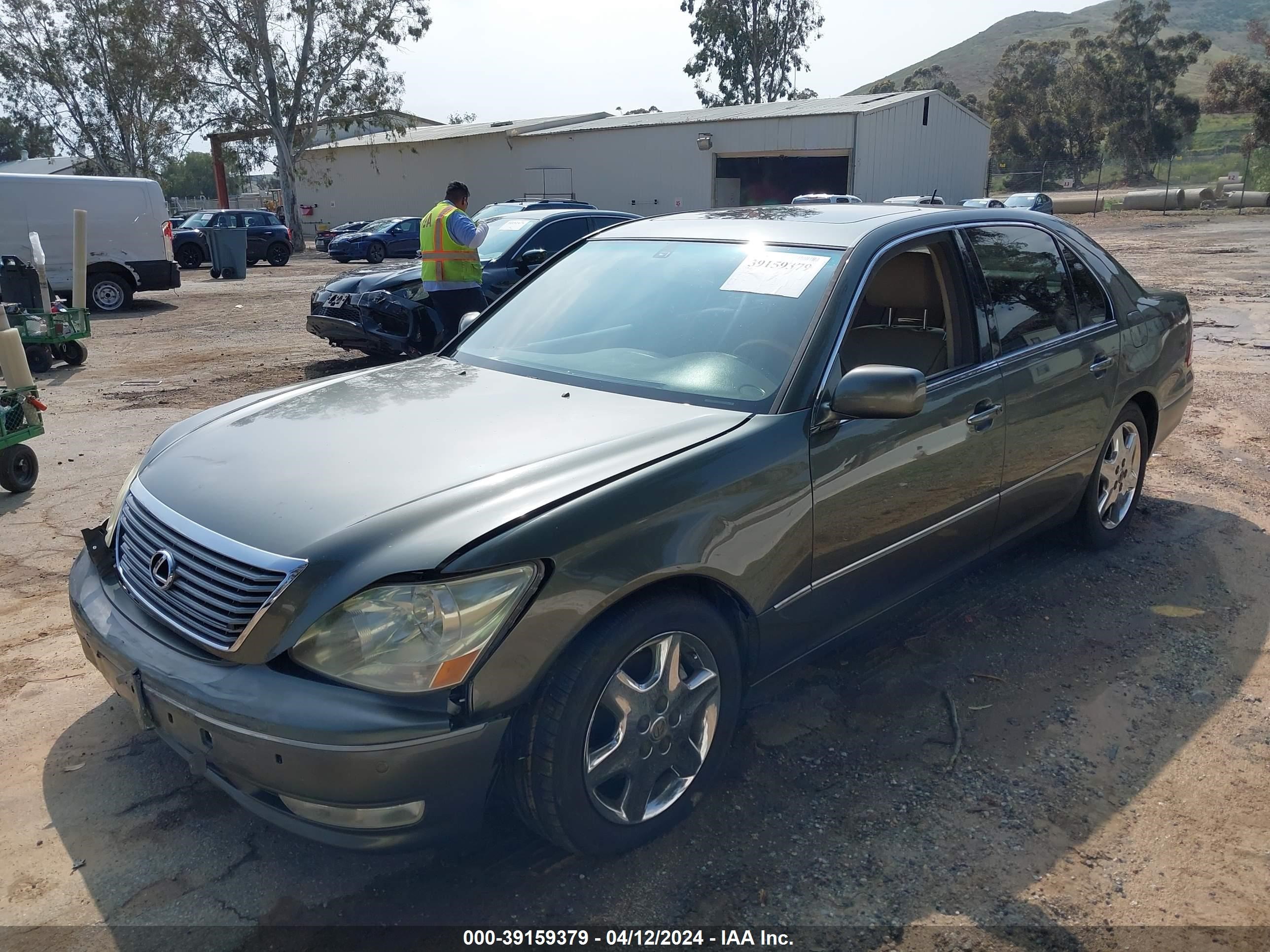 Photo 1 VIN: JTHBN36F750175245 - LEXUS LS 