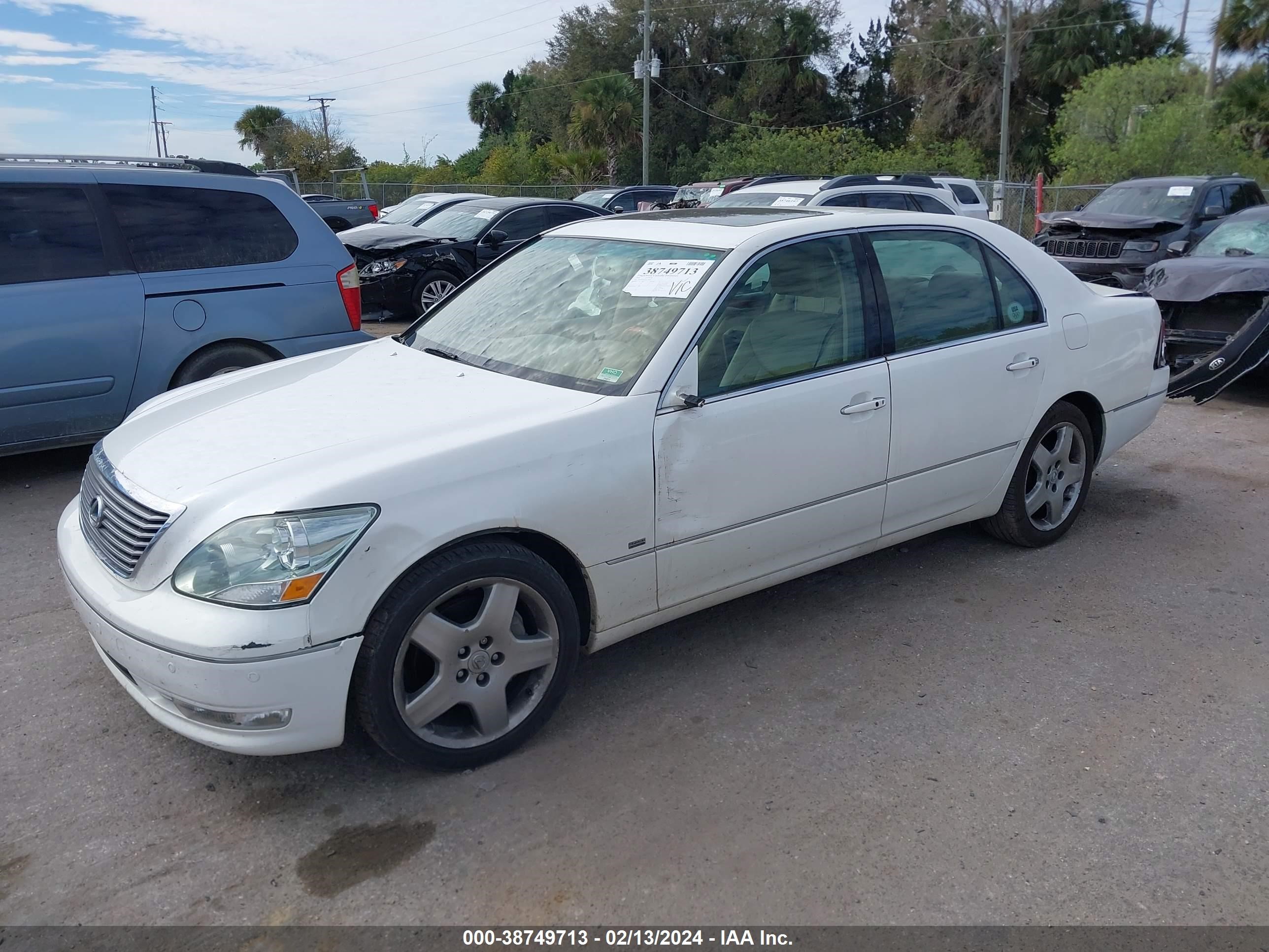 Photo 1 VIN: JTHBN36F750179859 - LEXUS LS 