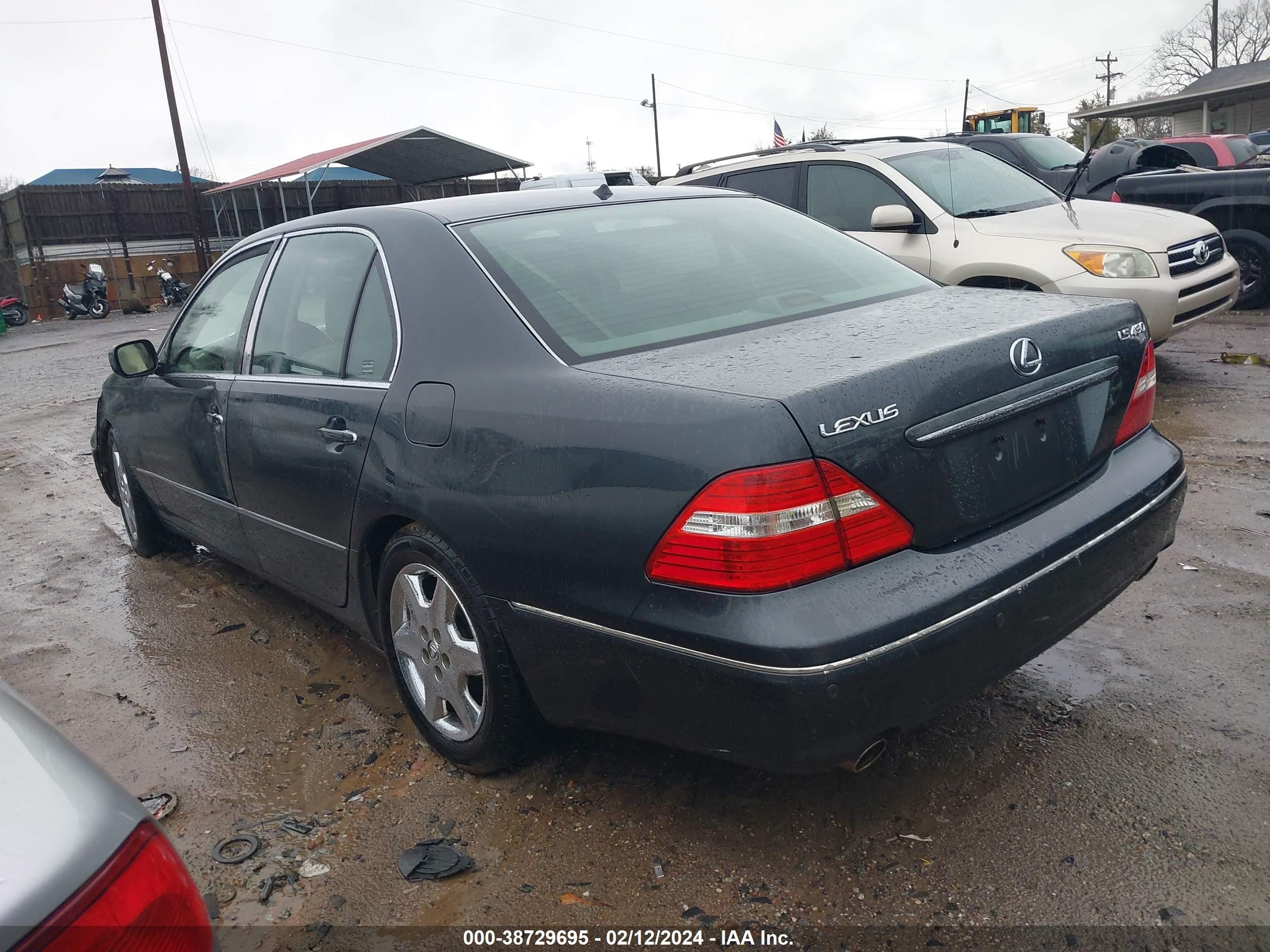 Photo 2 VIN: JTHBN36F840127350 - LEXUS LS 