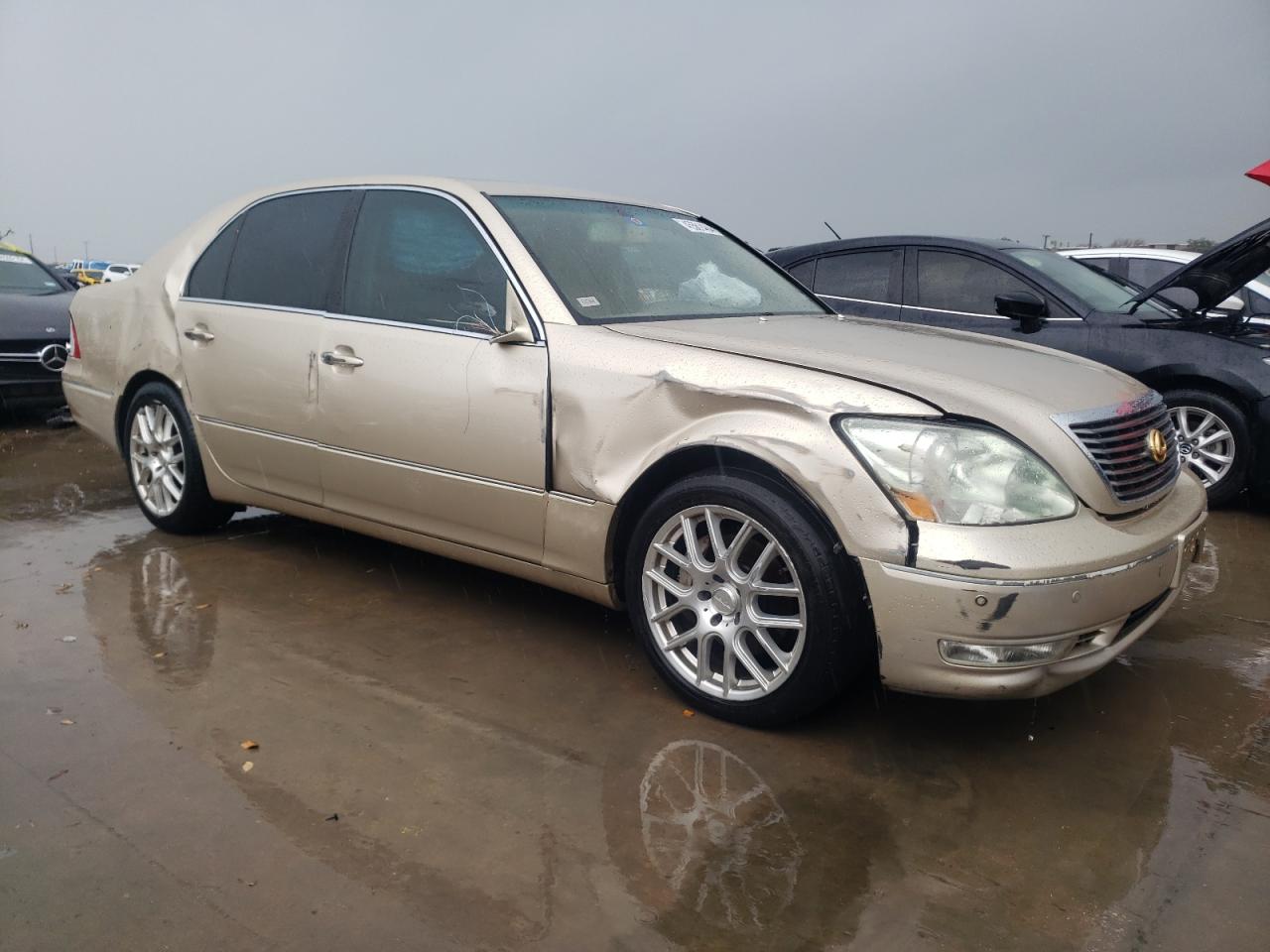 Photo 3 VIN: JTHBN36F840160493 - LEXUS LS 