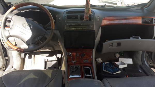 Photo 17 VIN: JTHBN36F840161644 - LEXUS LS 430 