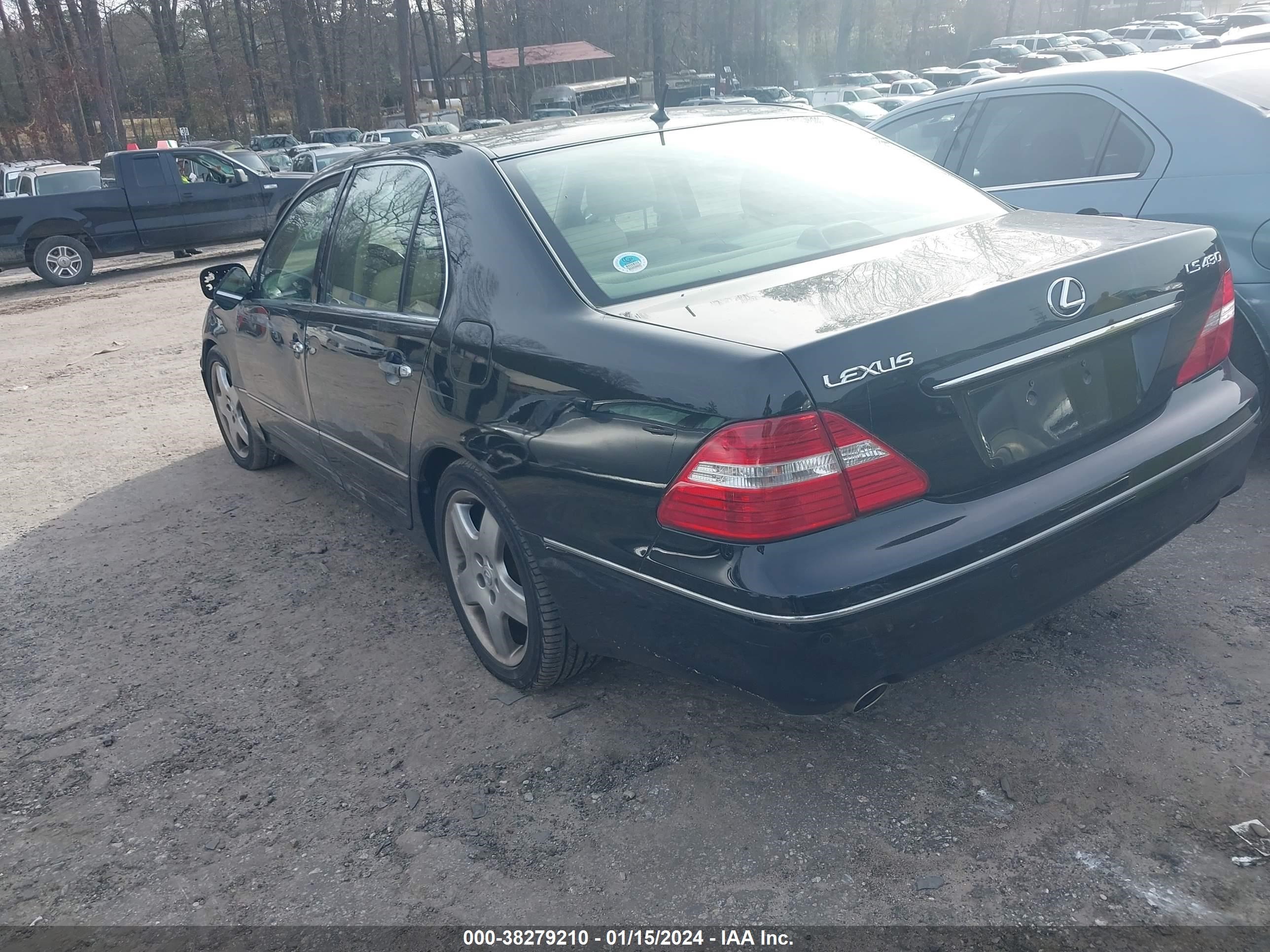 Photo 2 VIN: JTHBN36F865053126 - LEXUS LS 