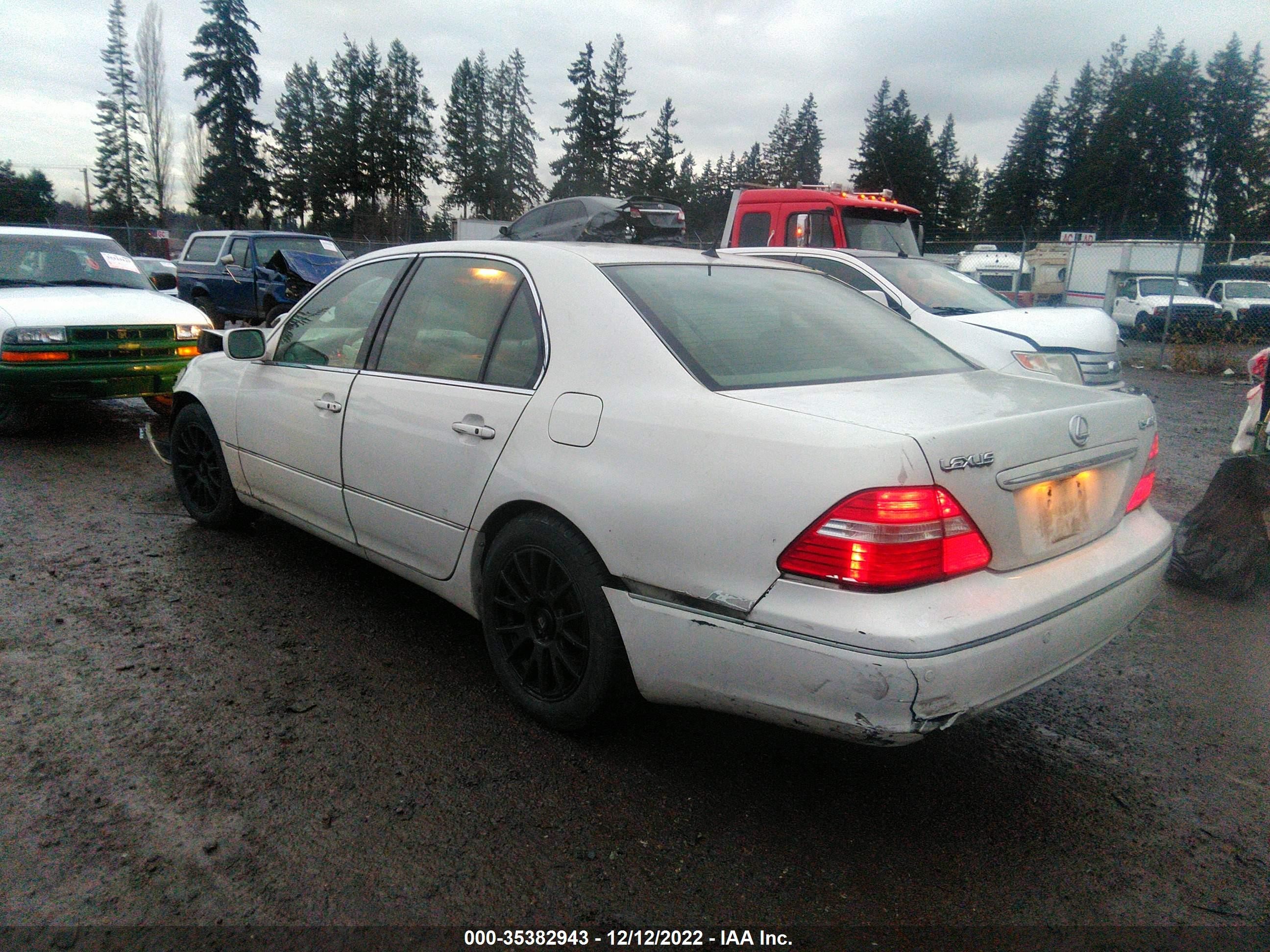 Photo 2 VIN: JTHBN36F940124473 - LEXUS LS 