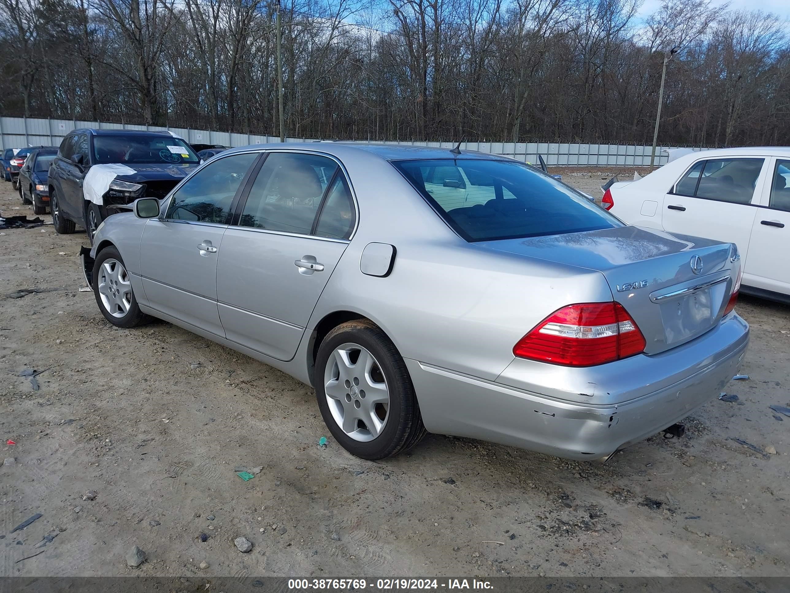 Photo 2 VIN: JTHBN36F950181449 - LEXUS LS 