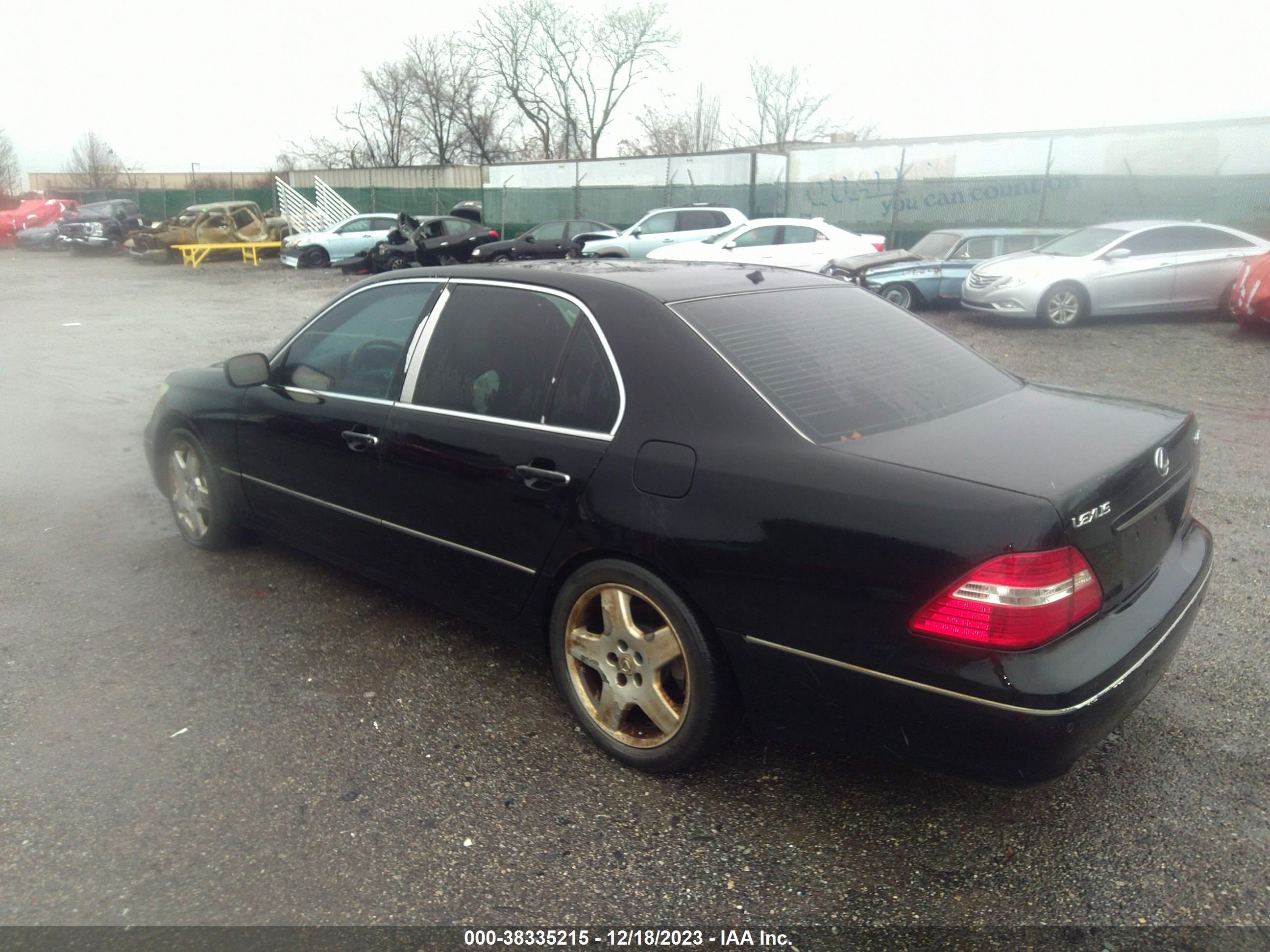 Photo 2 VIN: JTHBN36F955005939 - LEXUS LS 