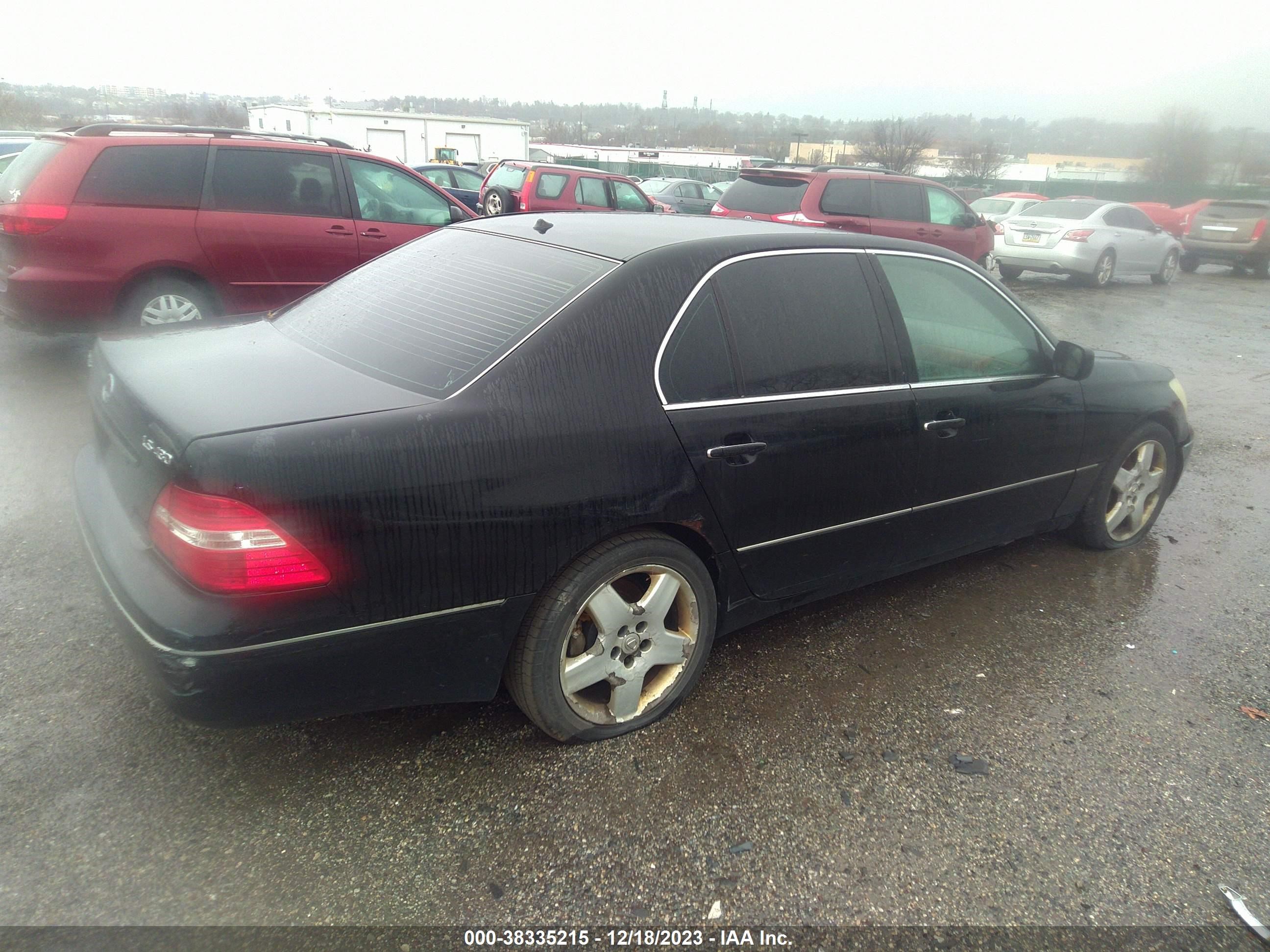 Photo 3 VIN: JTHBN36F955005939 - LEXUS LS 