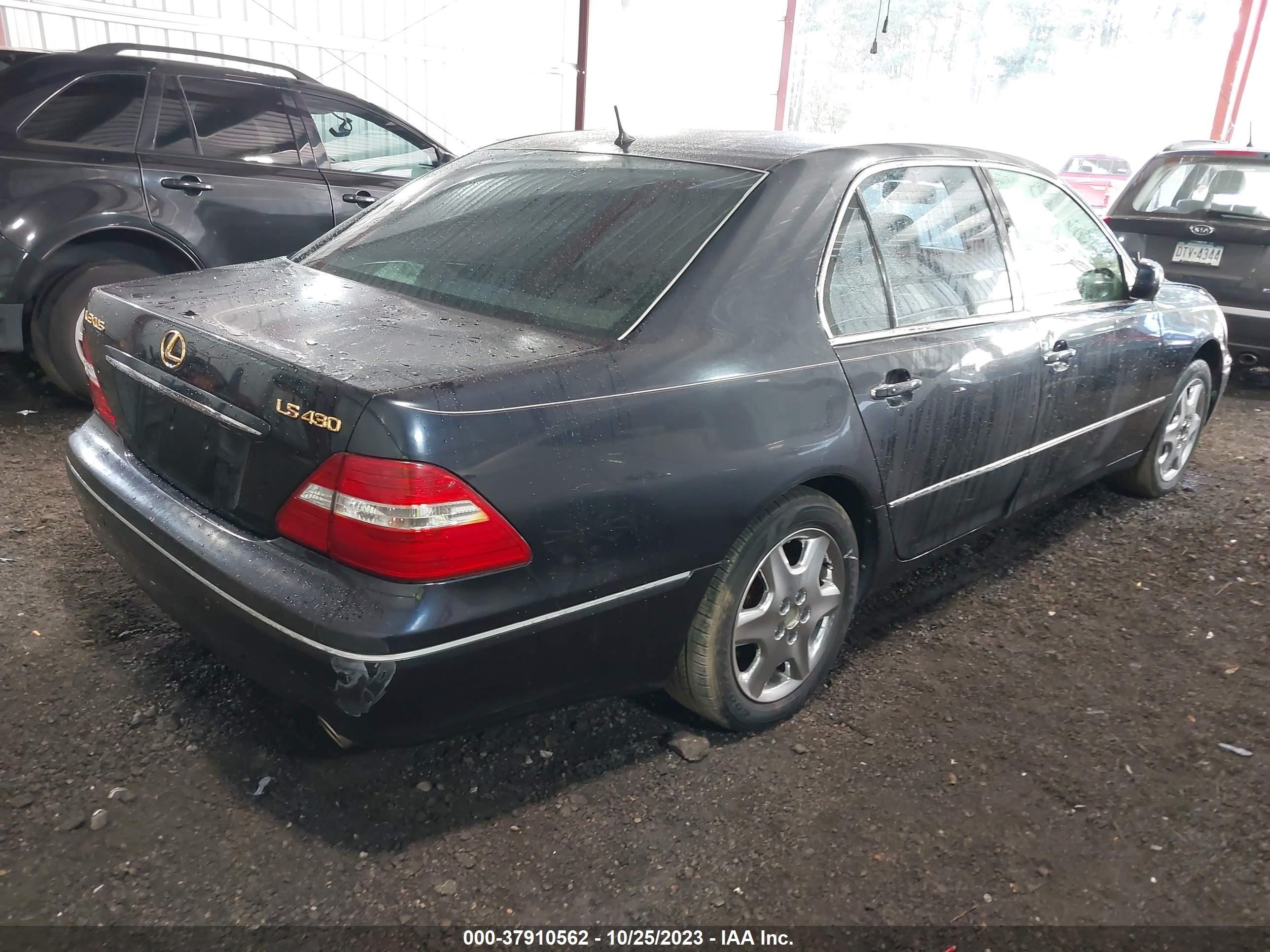 Photo 3 VIN: JTHBN36FX40126250 - LEXUS LS 