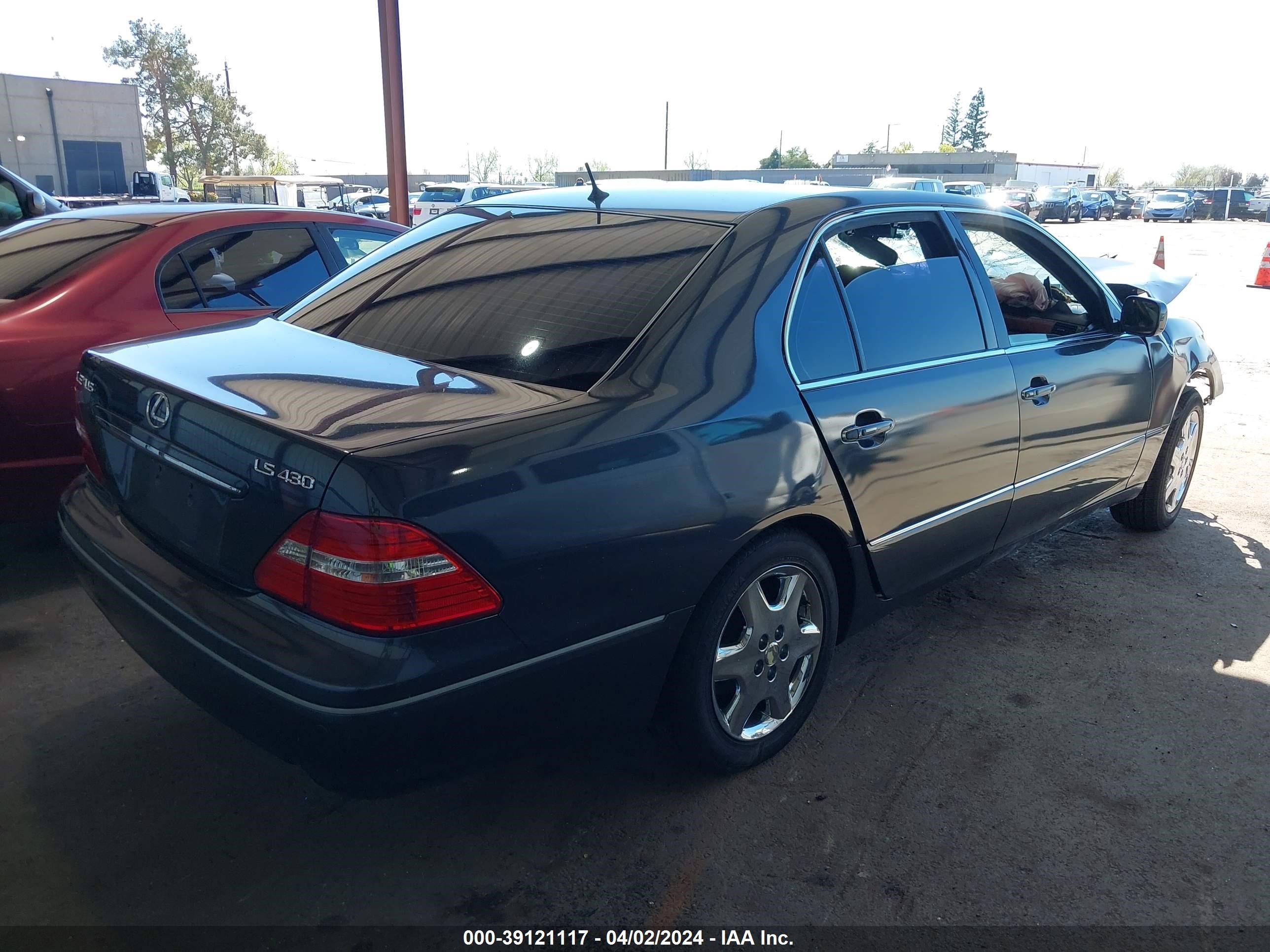 Photo 3 VIN: JTHBN36FX40128144 - LEXUS LS 