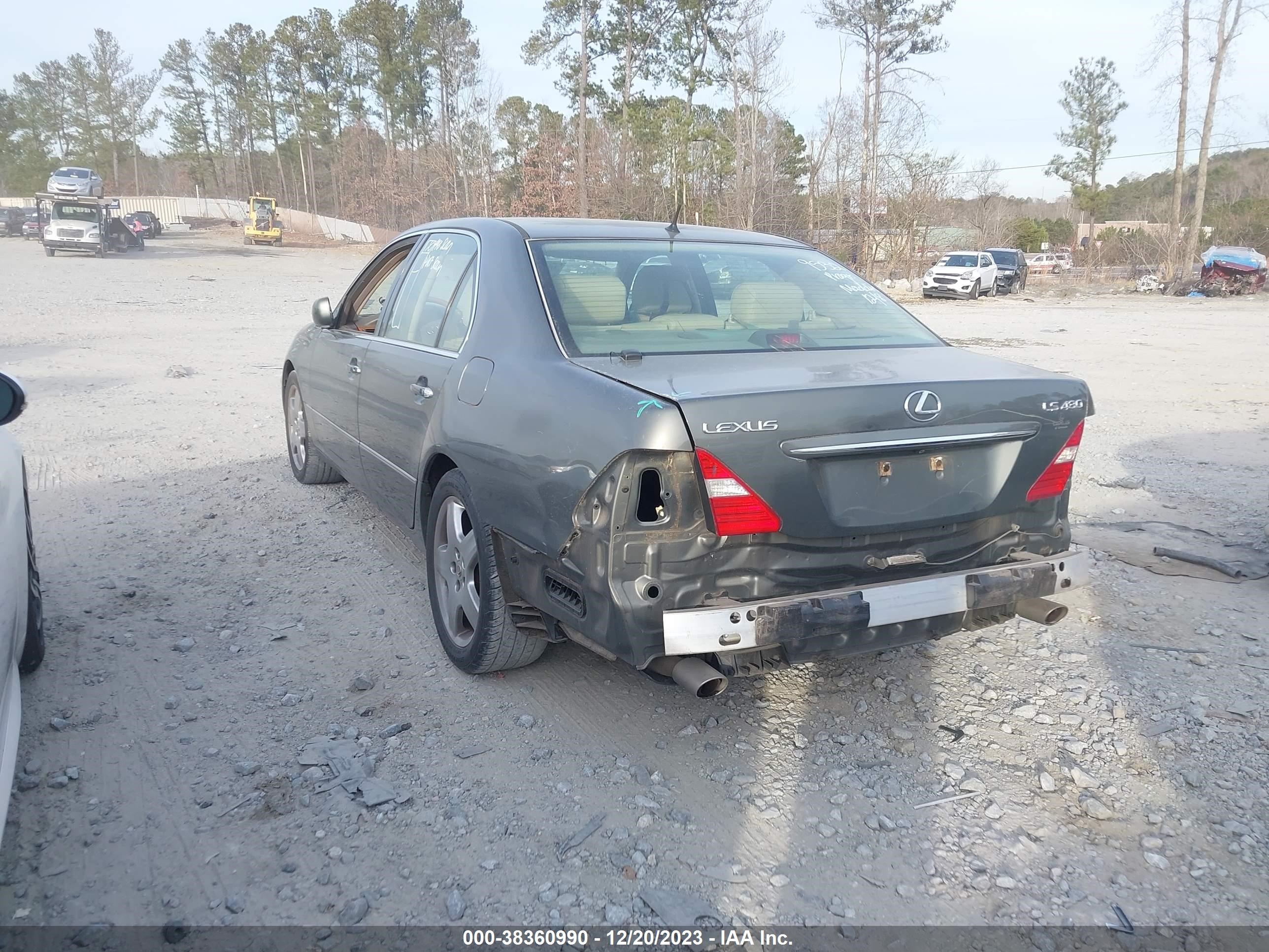 Photo 2 VIN: JTHBN36FX65031743 - LEXUS LS 