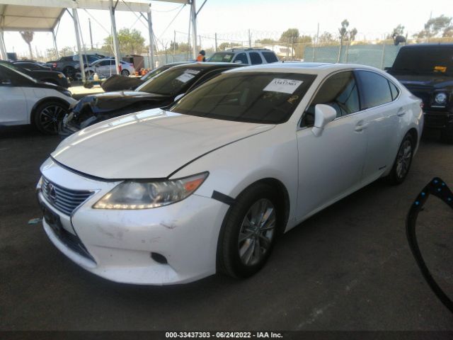 Photo 1 VIN: JTHBW1GG0D2006406 - LEXUS ES 300H 