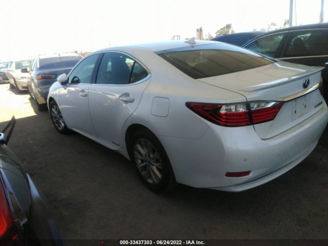 Photo 2 VIN: JTHBW1GG0D2006406 - LEXUS ES 300H 