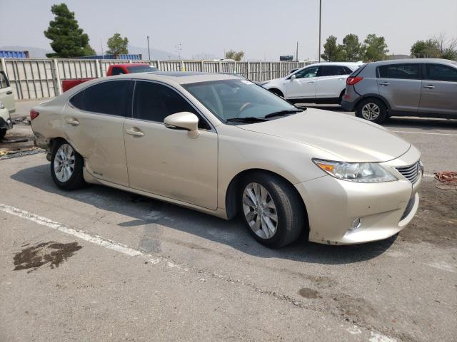 Photo 3 VIN: JTHBW1GG0D2007832 - LEXUS ES 300H 