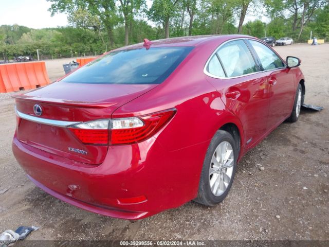 Photo 3 VIN: JTHBW1GG0D2016899 - LEXUS ES 300H 