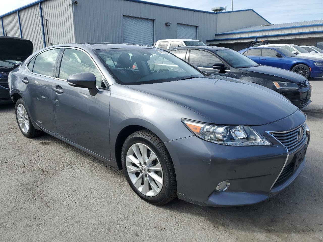 Photo 3 VIN: JTHBW1GG0D2028650 - LEXUS ES 