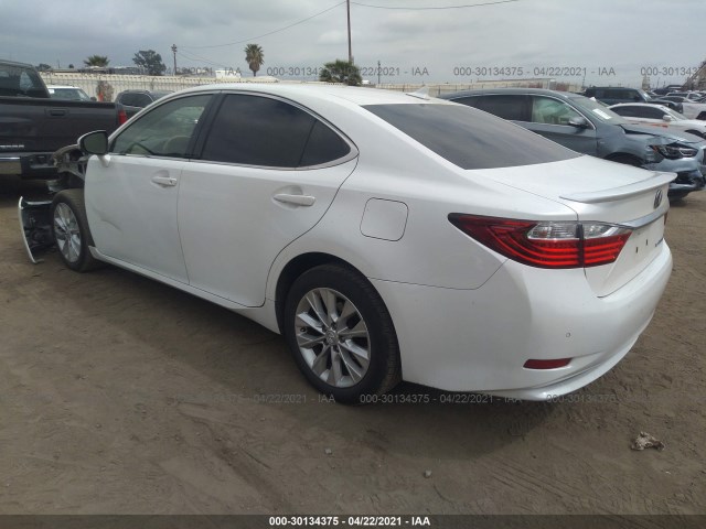 Photo 2 VIN: JTHBW1GG0E2067255 - LEXUS ES 300H 