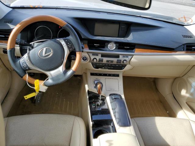 Photo 7 VIN: JTHBW1GG0E2068650 - LEXUS ES 300H 