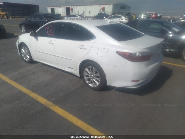 Photo 2 VIN: JTHBW1GG0E2076330 - LEXUS ES 300H 