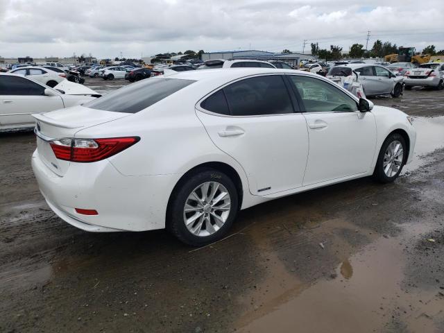 Photo 2 VIN: JTHBW1GG0F2083103 - LEXUS ES 300H 