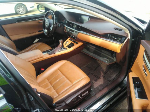 Photo 4 VIN: JTHBW1GG0H2136305 - LEXUS ES 300H 