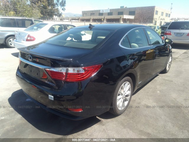 Photo 3 VIN: JTHBW1GG1D2000890 - LEXUS ES 300H 