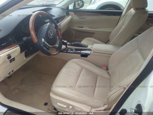 Photo 4 VIN: JTHBW1GG1D2010187 - LEXUS ES 300H 