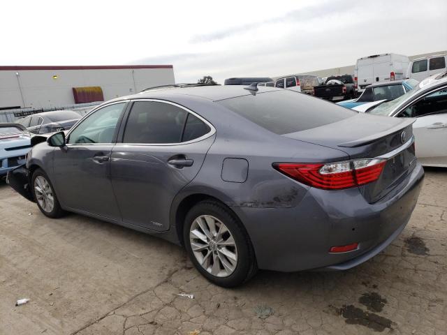 Photo 1 VIN: JTHBW1GG1D2015843 - LEXUS ES 300H 