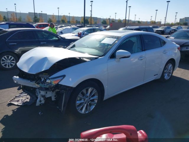 Photo 1 VIN: JTHBW1GG1D2023005 - LEXUS ES 300H 